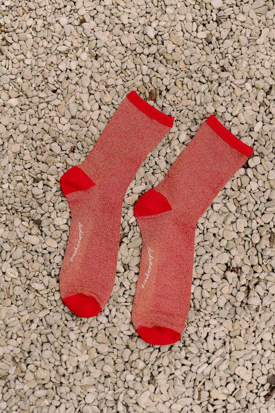 les jumelles Dina glittersokken red love