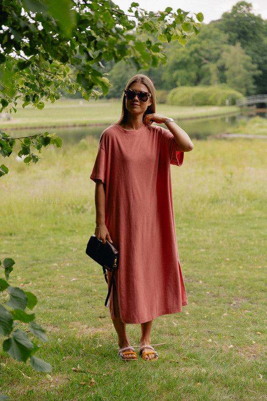 les jumelles Dorothee terry T-shirt dress peperosa