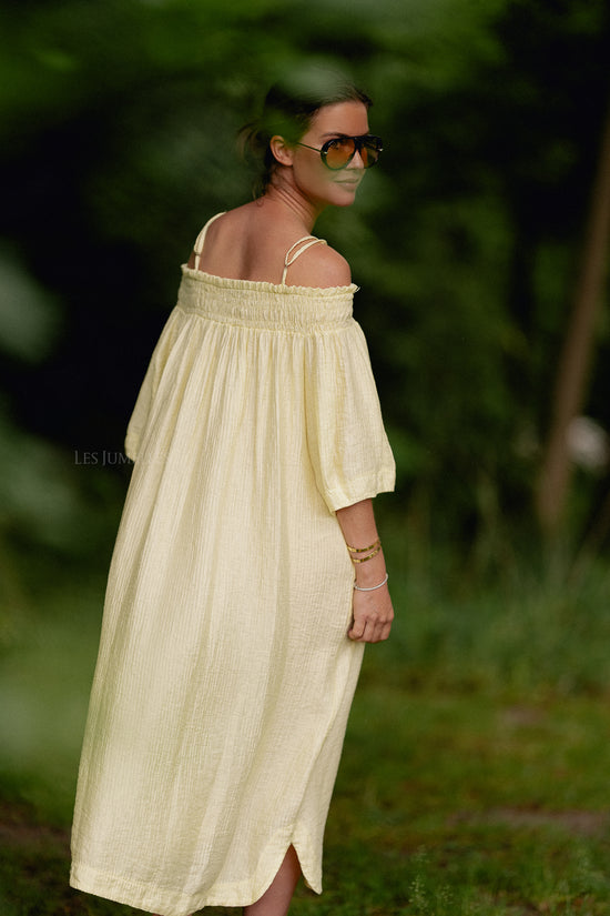 les jumelles Judith off shoulder jurk lichtgeel
