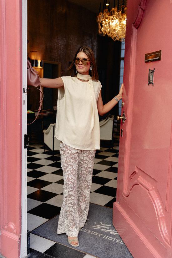 Les Jumelles Kehlani Matte Crêpe Top Winterwit