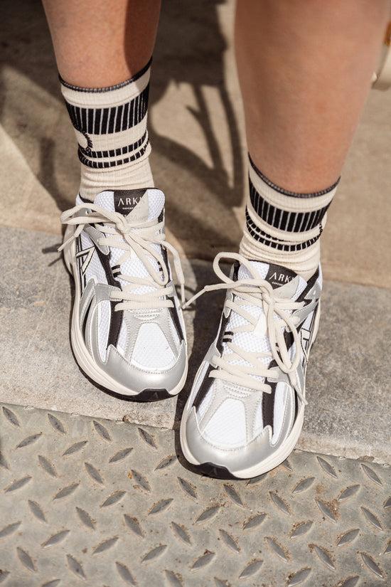 les jumelles Oserra zilver zwart