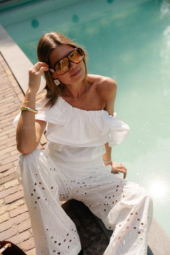 Les Jumelles Rhea One Shoulder Top Wit