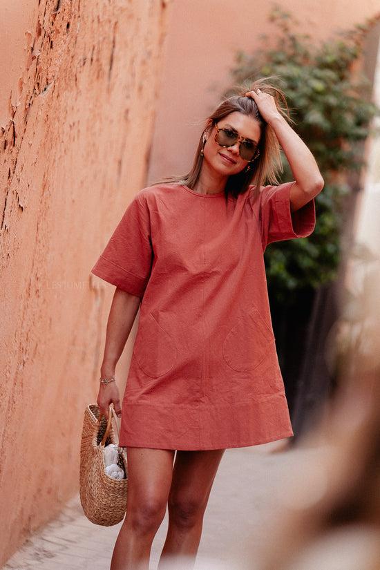 les jumelles Valerie korte jurk brick