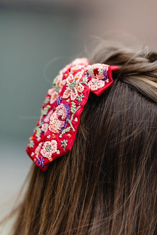 Les Jumelles Yvette Strikclip Met Kralen Rood