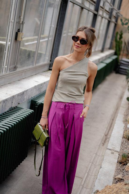 les jumelles SLFAya one shoulder glitter top oatmeal golden