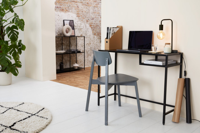 lifa living Bureau Orly - Lifa Living Niks is belangrijker dan een goed bureau om aan te werken. Het zet de toon voor je werkhouding en je werkruimte. En vooral in deze tijden is het belangrijker dan ooit dat we een goede werkru