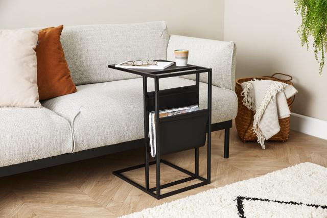 lifa living Magazine Rack Manhattan Welkom in de chique wereld van Lifa Living waar functionaliteit en stijl elkaar ontmoeten in ons Magazine Rack Manhattan - je nieuwe favoriete bijzettafel met een twist Stel je een slanke side