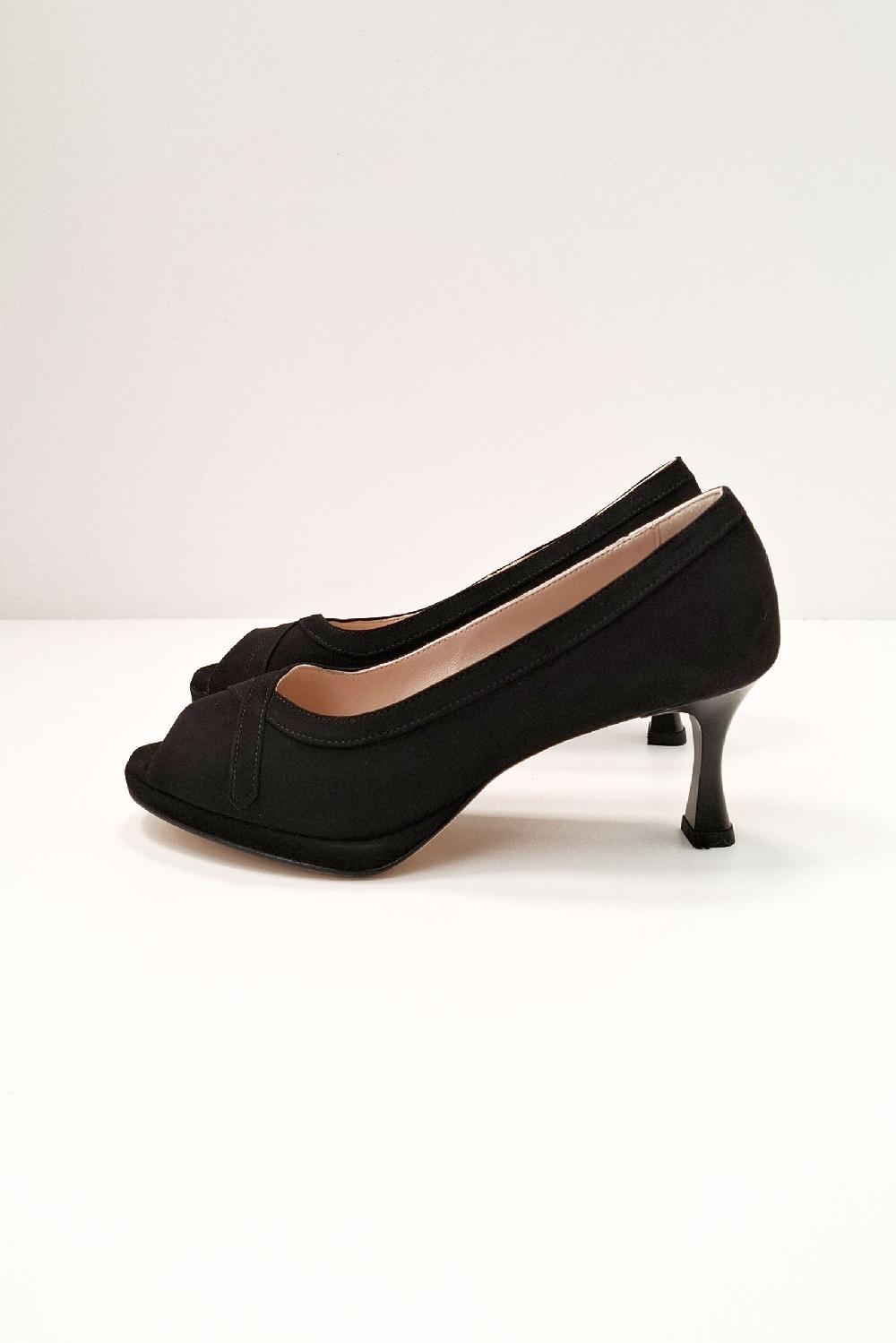 linea raffaelli Black suède peeptoes
