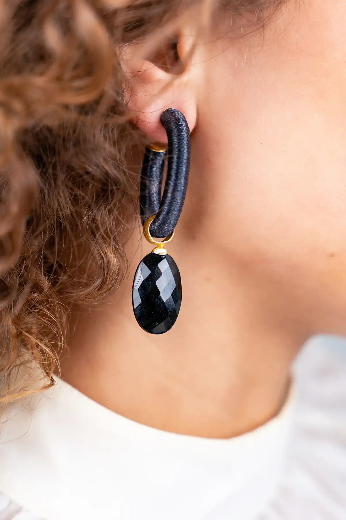 Lott. Gioielli Antracite Grey Oorbellen Evy Creool Ovaal