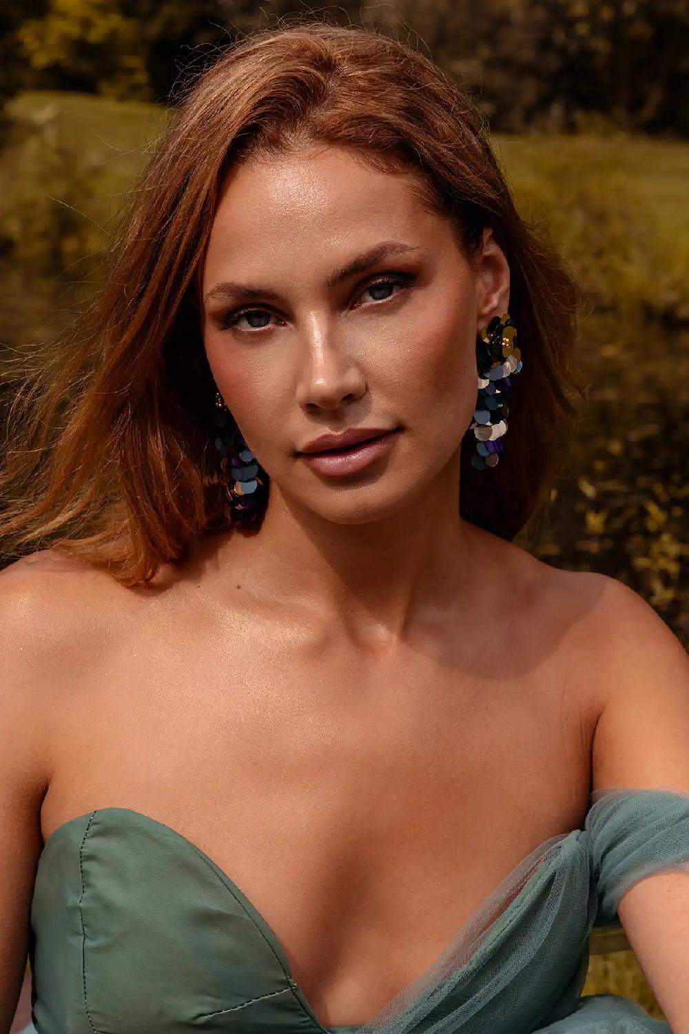 Lott. Gioielli Blauw Paarse Sequin Waterfall Oorbellen L