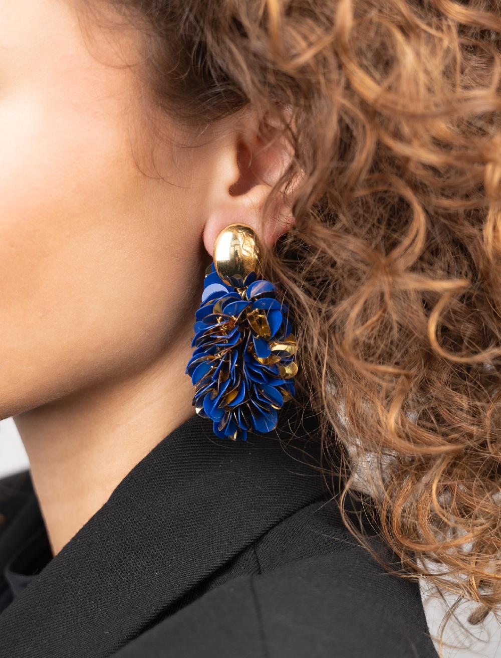 Lott. Gioielli Blauwe Goudkleurige Oorbellen Sequin Ovaal M Sas