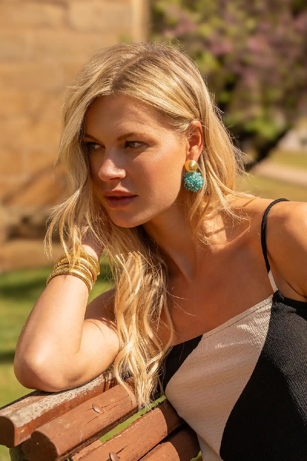 Lott. Gioielli Blauwe Oorbellen Daisy Flower Globe L Sequin