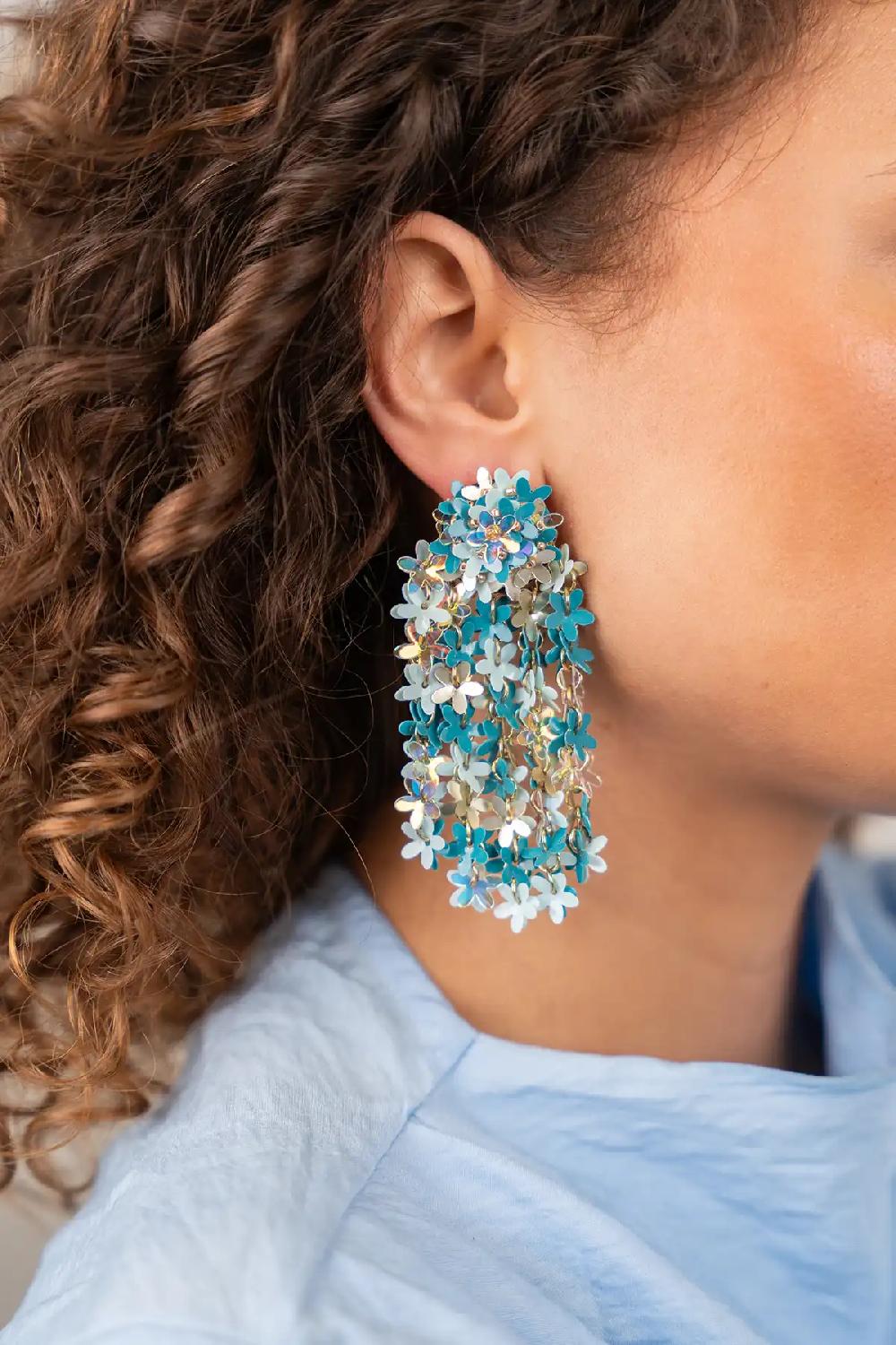 Lott. Gioielli Blauwe Oorbellen Fleur Sequin Flower Rain