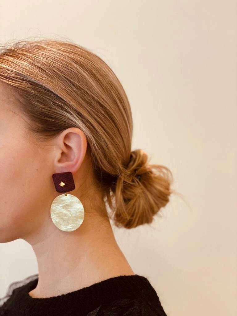 Lott. Gioielli Bordeaux Oorbellen Olivia Resin Rectangle Closed Hammerd Snake