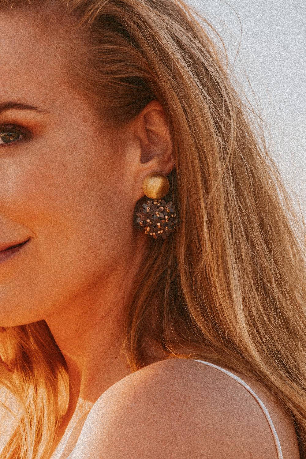 Lott. Gioielli Bruine Oorbellen Daisy Flower Globe M