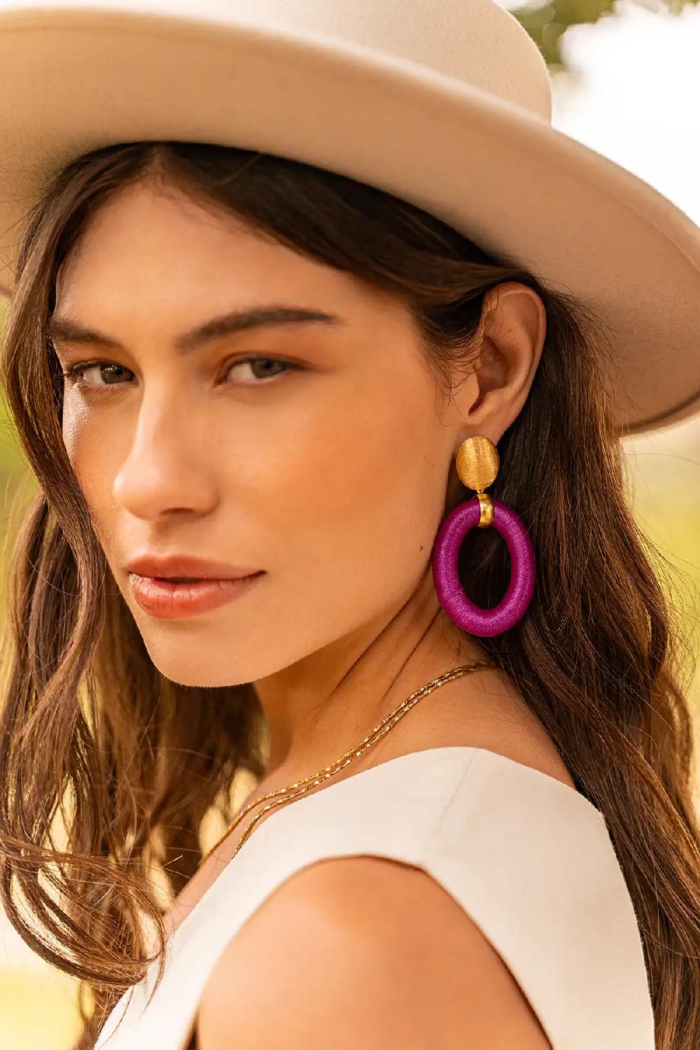 lott. gioielli Donker fuchsia oorbellen Faye ovaal L