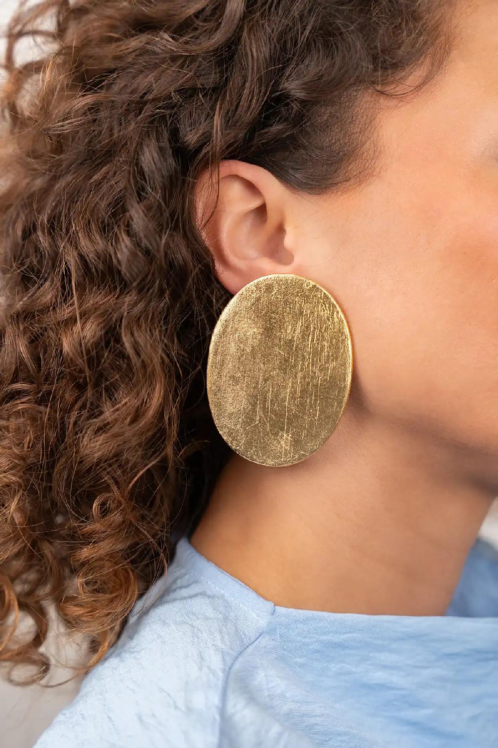 Lott. Gioielli Goudkleurige Oorbellen Maya Earpin Closed Oval L