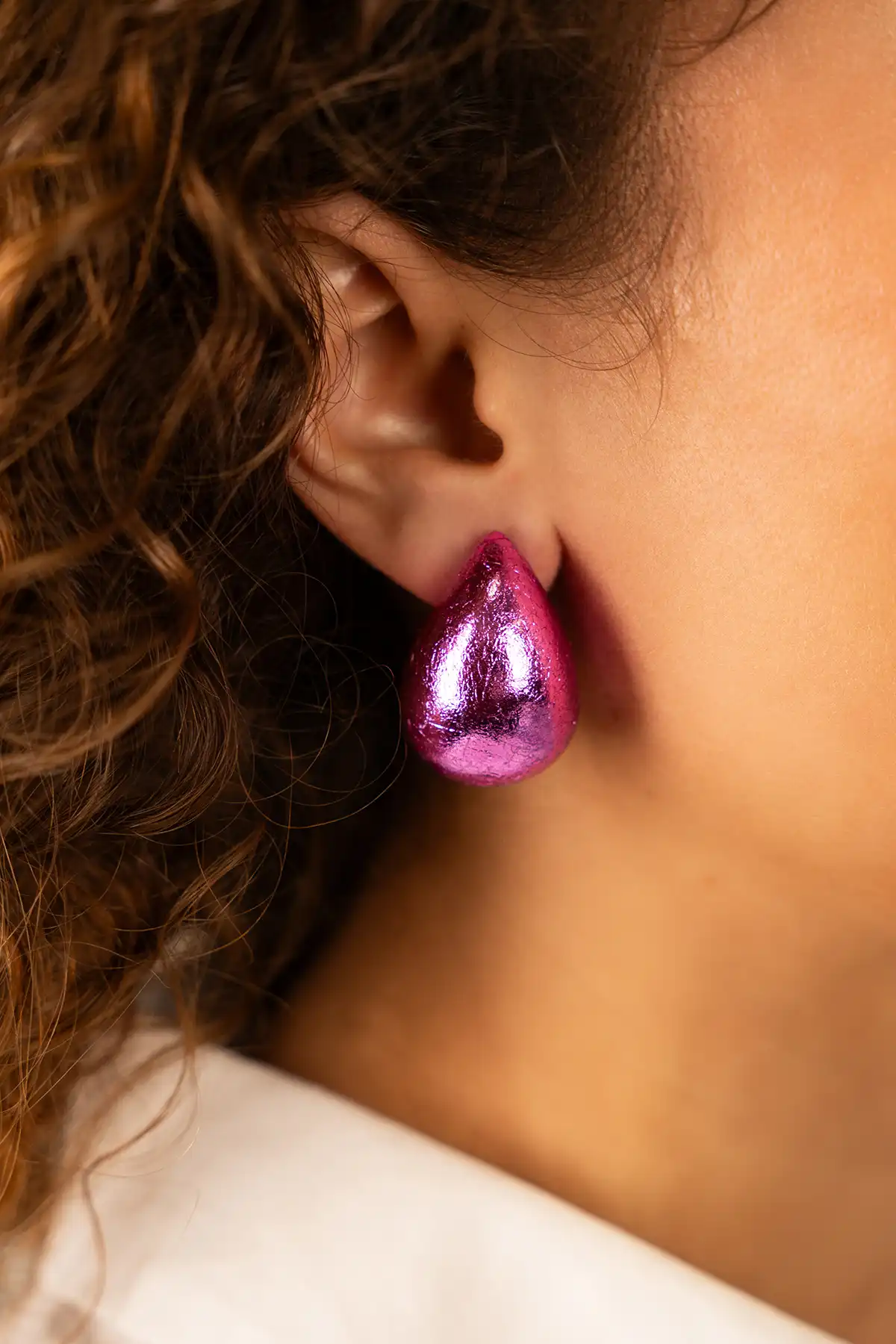 Lott. Gioielli Houten Oorbellen Scarlett Teardrop M Metallic Roze