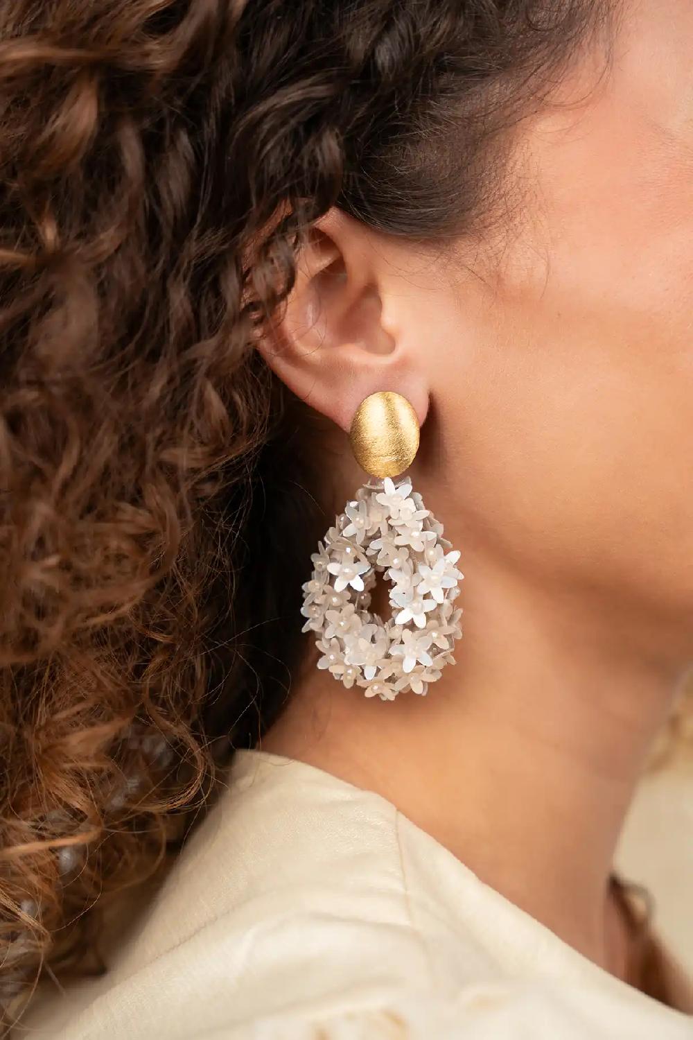 Lott. Gioielli Light Nude Oorbellen Ivy Flower Drop L