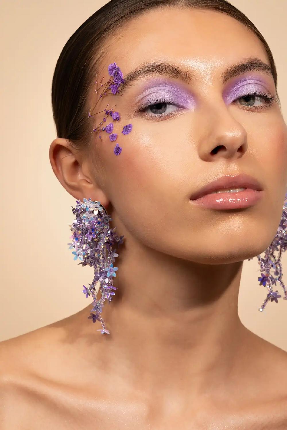 Lott. Gioielli Lila Mix Oorbellen Lilly Flower Strings L