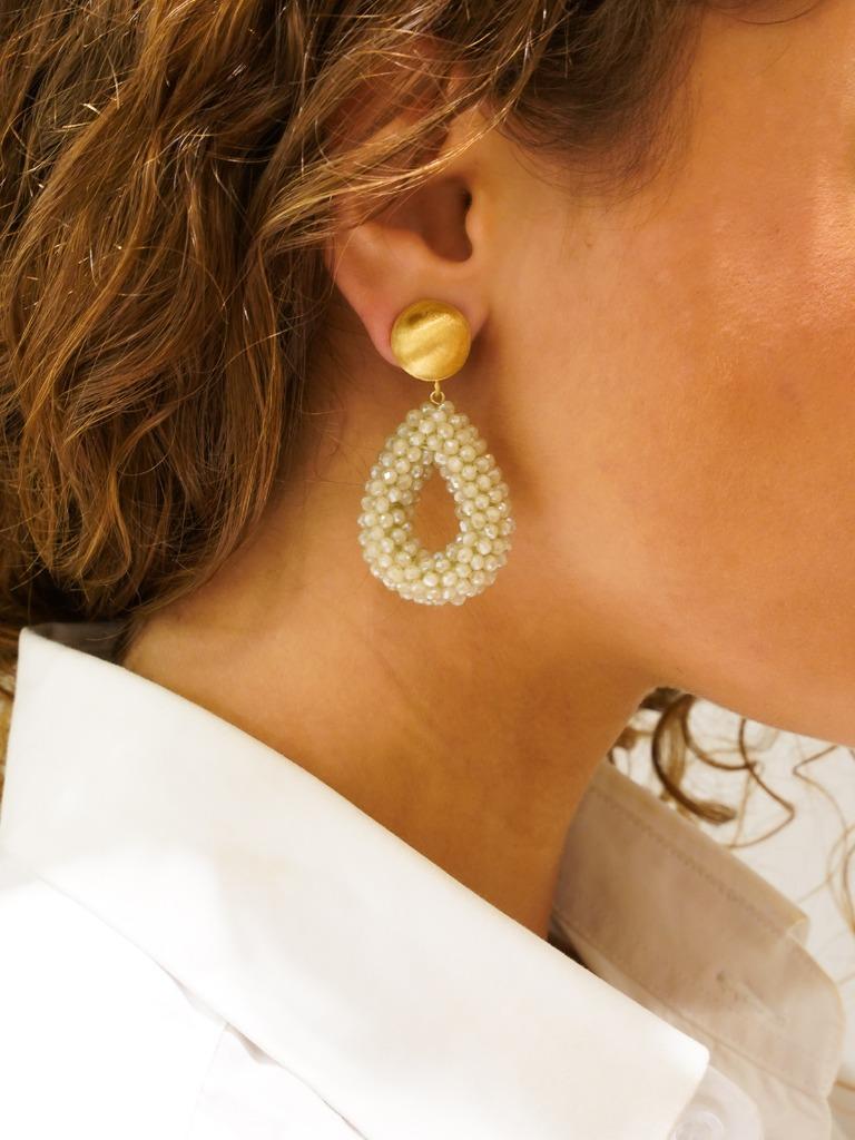 Lott. Gioielli Beige Oorbellen Clip Berry Druppel S