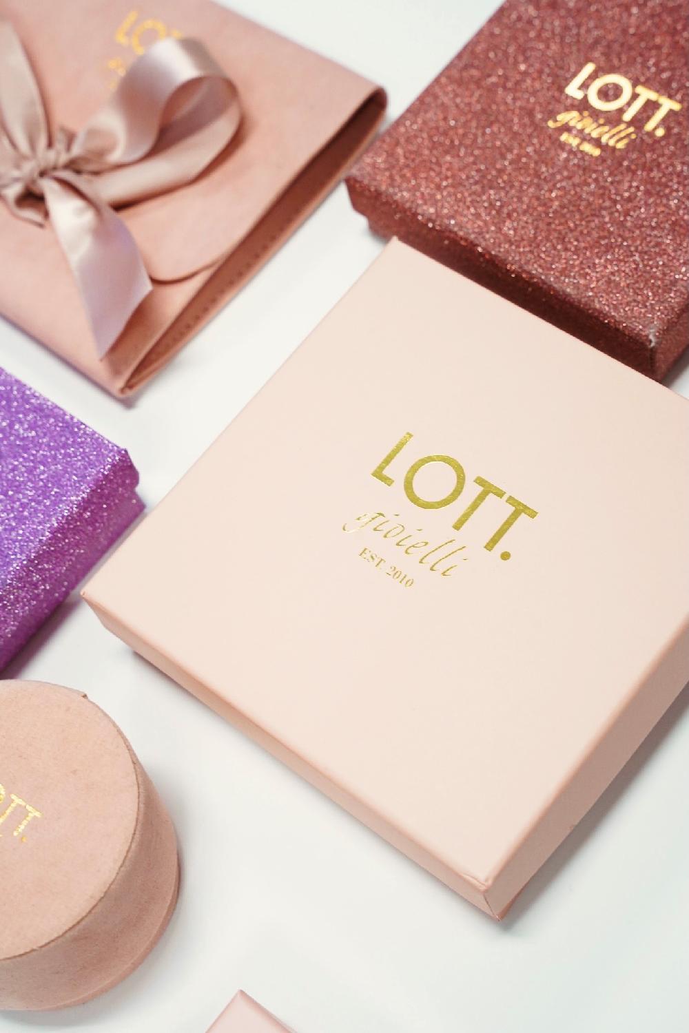 Lott. Gioielli Beige Oorbellen Clip Berry Druppel S