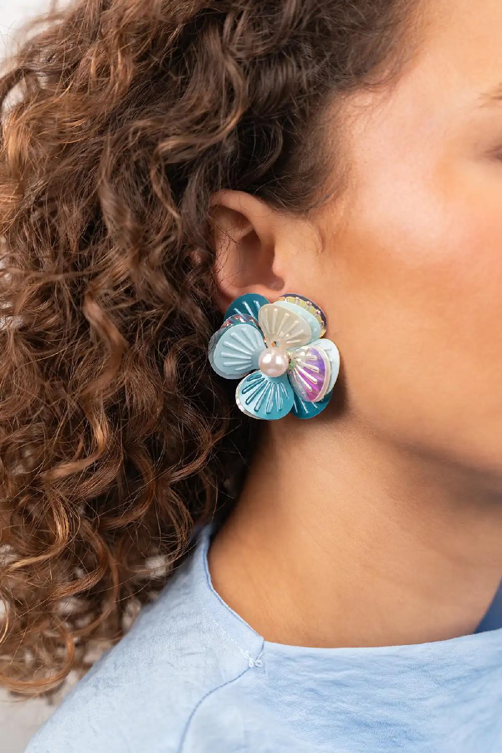 Lott. Gioielli Blauwe Oorbellen Dianthe Flower Bomb