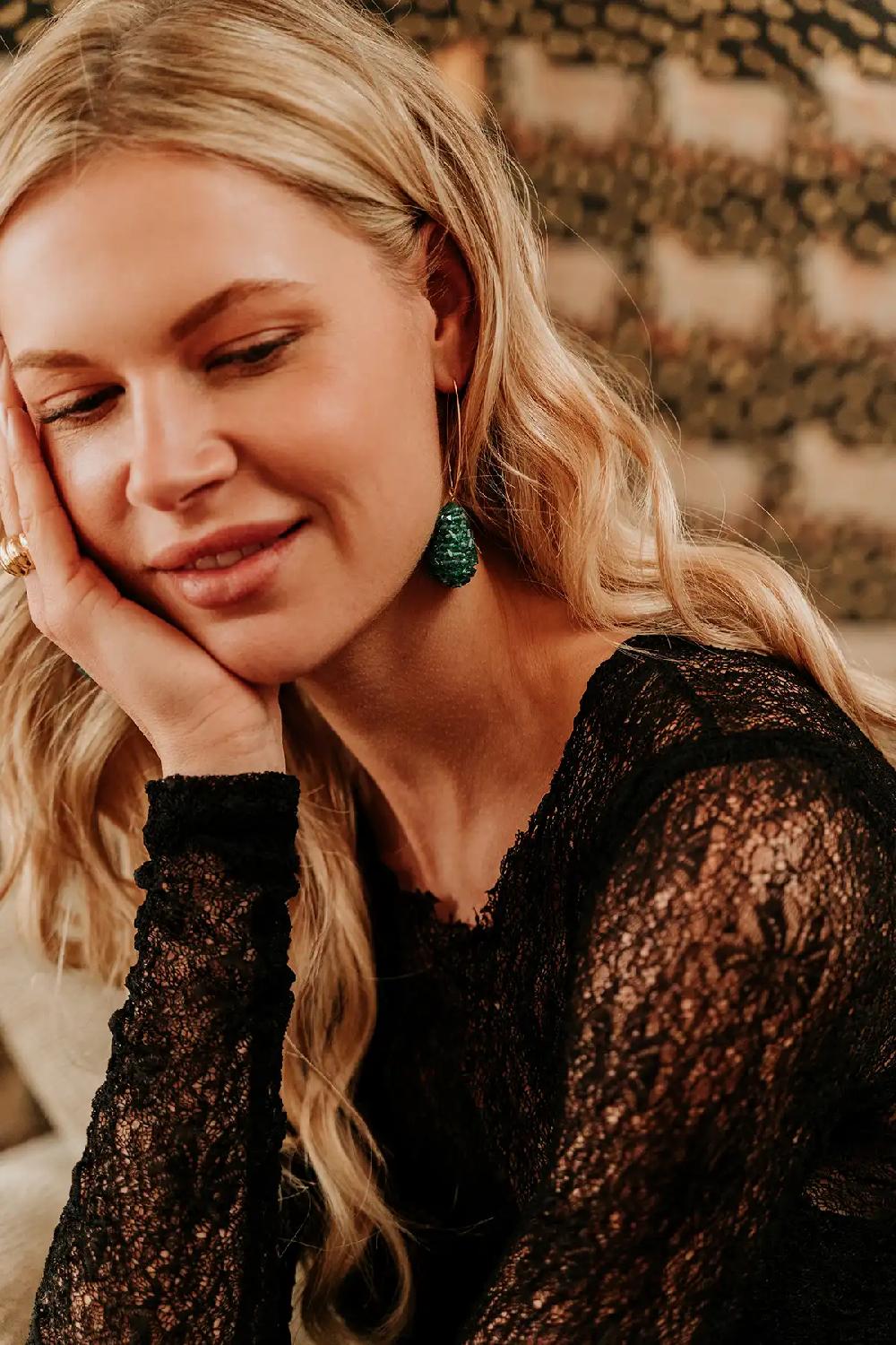 Lott. Gioielli Emerald Oorbellen Cone S Raw