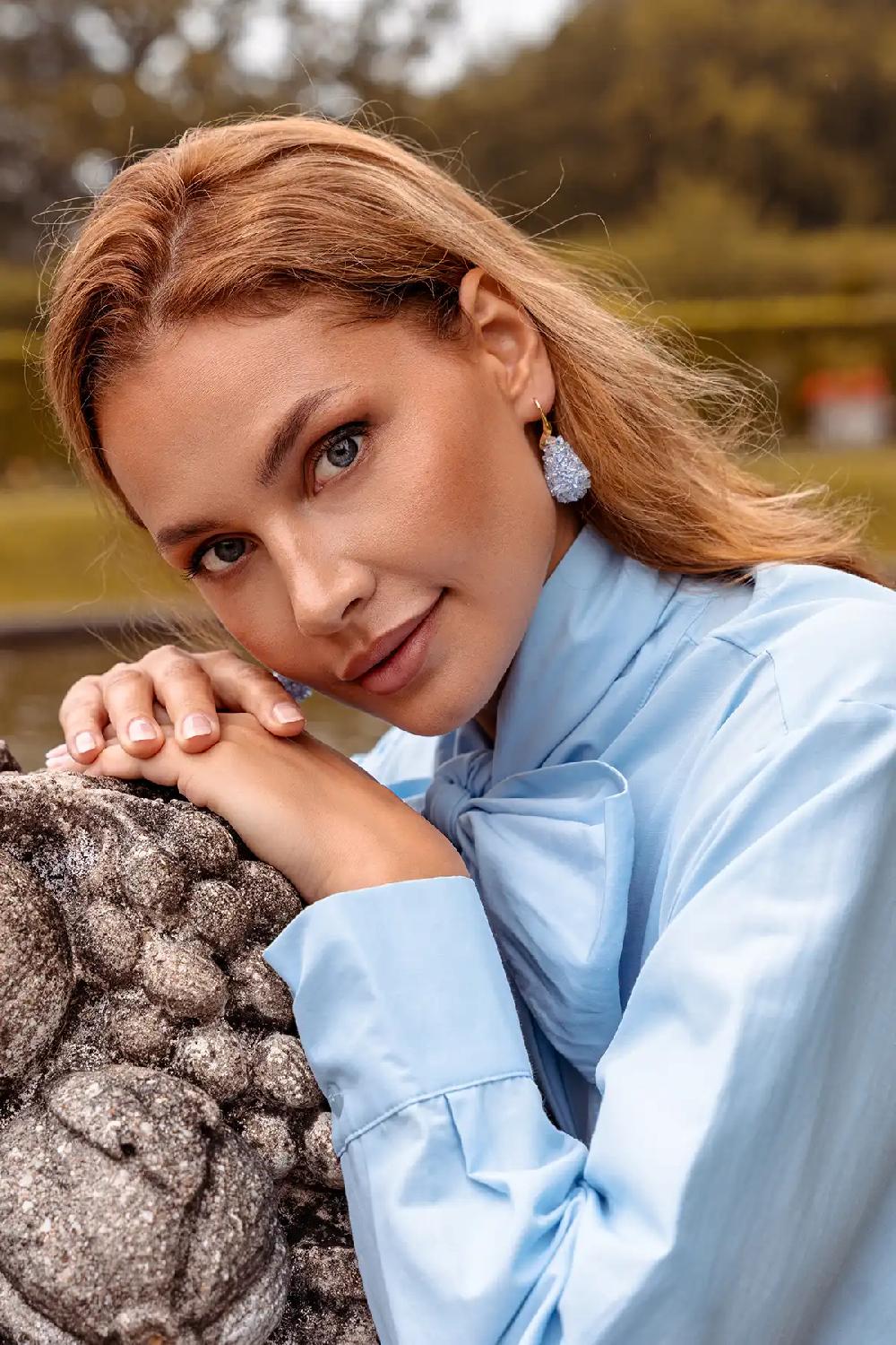 Lott. Gioielli Ice Blauwe Oorbellen Cone XS Raw