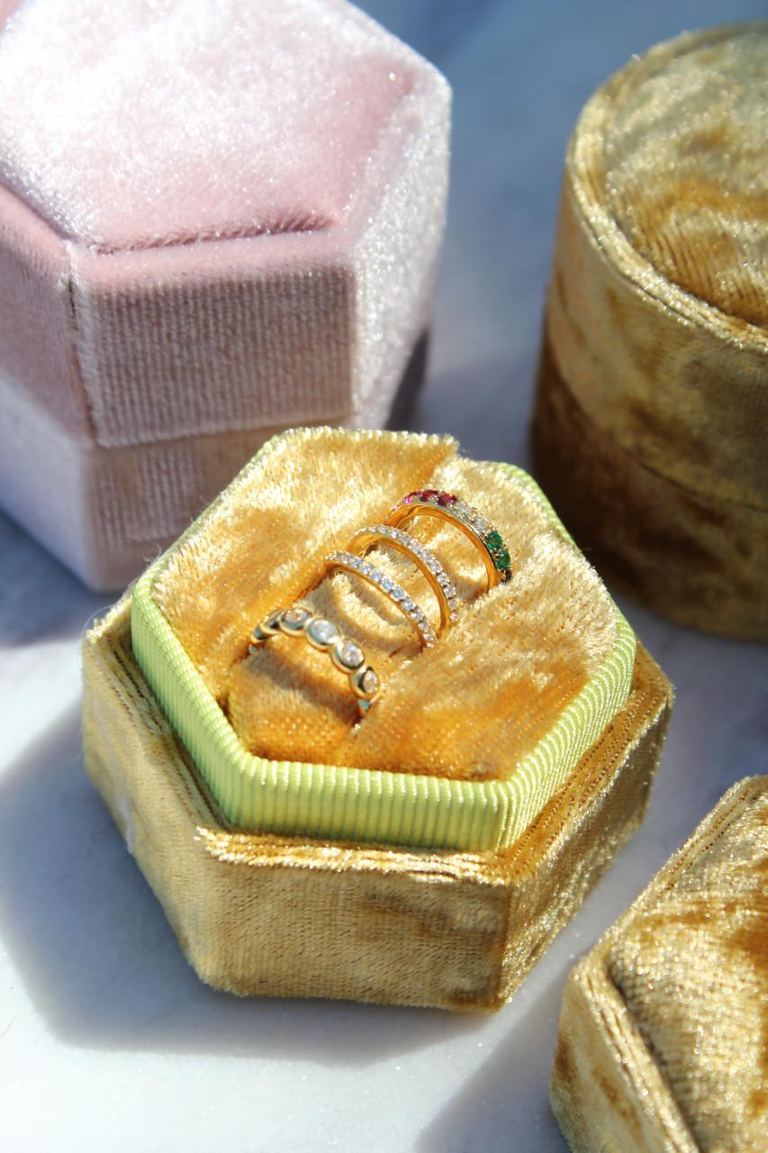 Lott. Gioielli Tiny By LOTT. Ear Cuff Regenboog