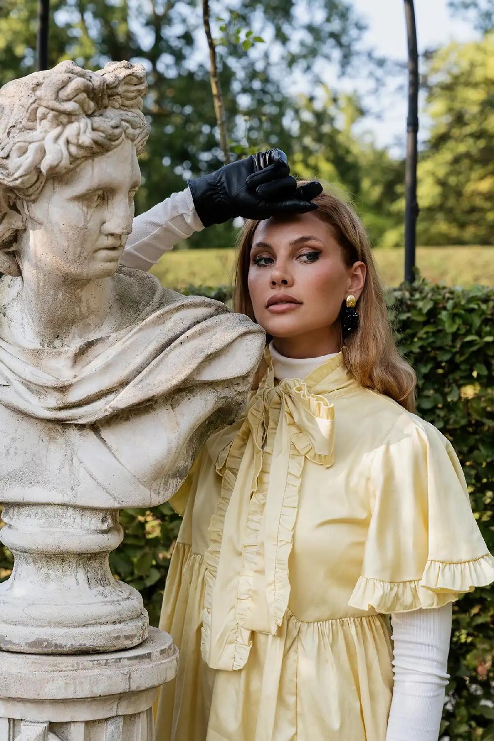 Lott. Gioielli Zwarte Oorbellen Sam Crystal Sequins