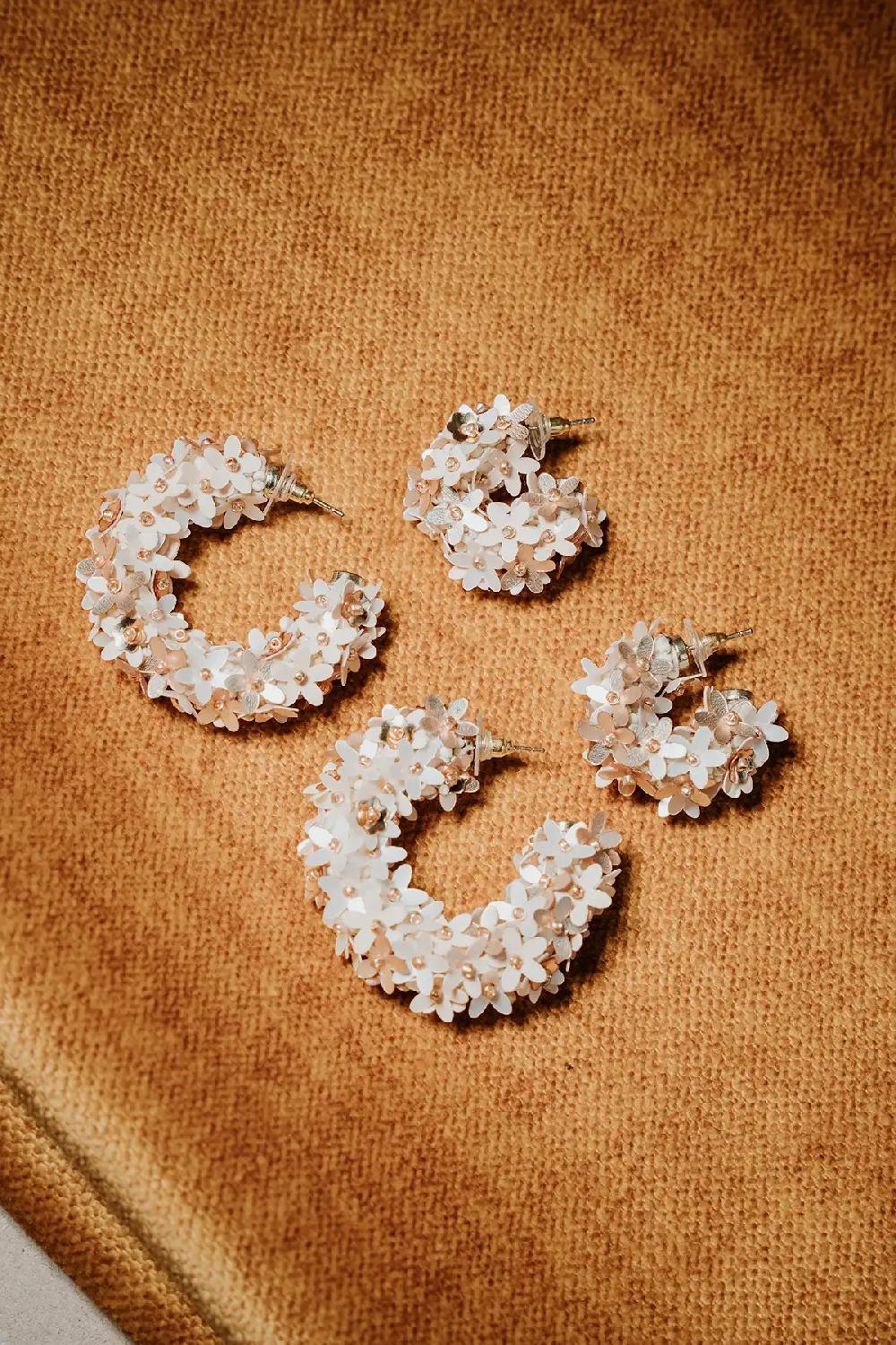 Lott. Gioielli Mixed Gouden Sequin Flower Creool Oorbellen S