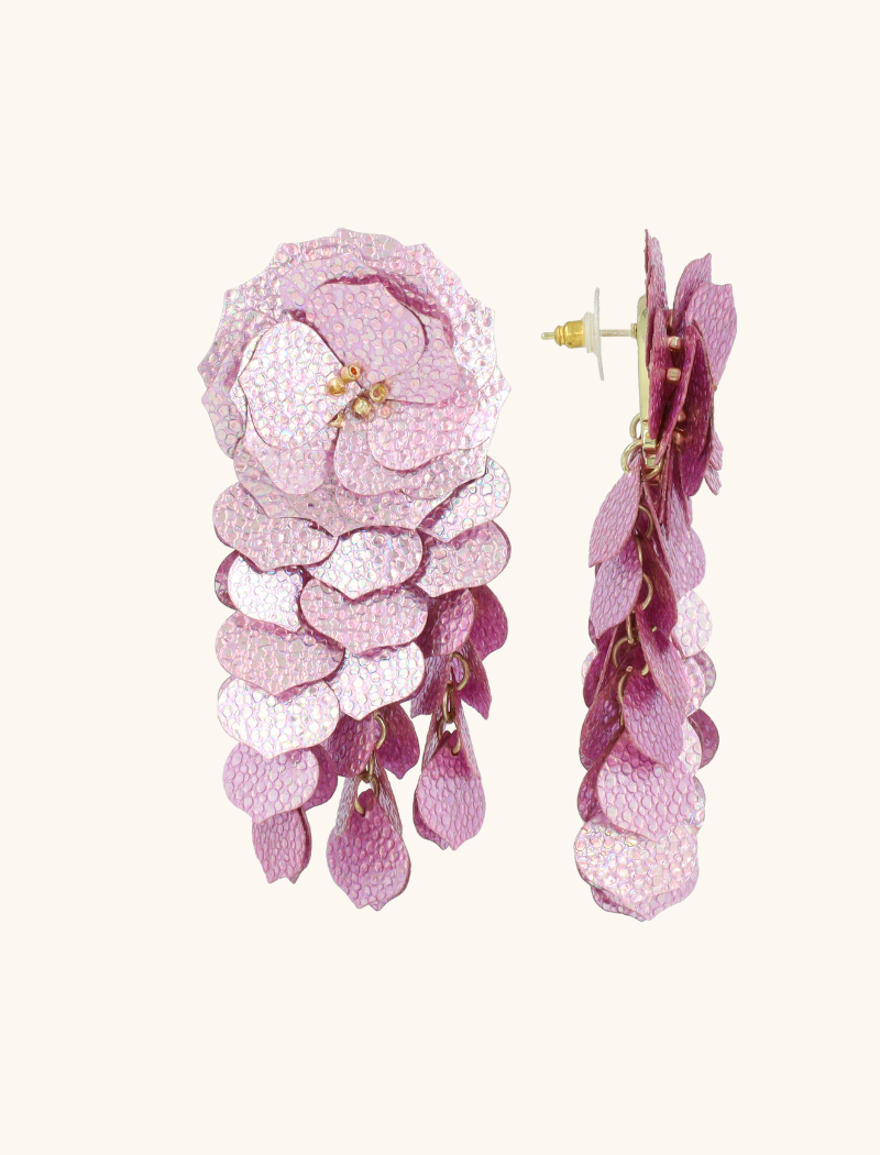 lott. gioielli Roze Oorbellen Elin Sequin Hammered Flower Waterfall