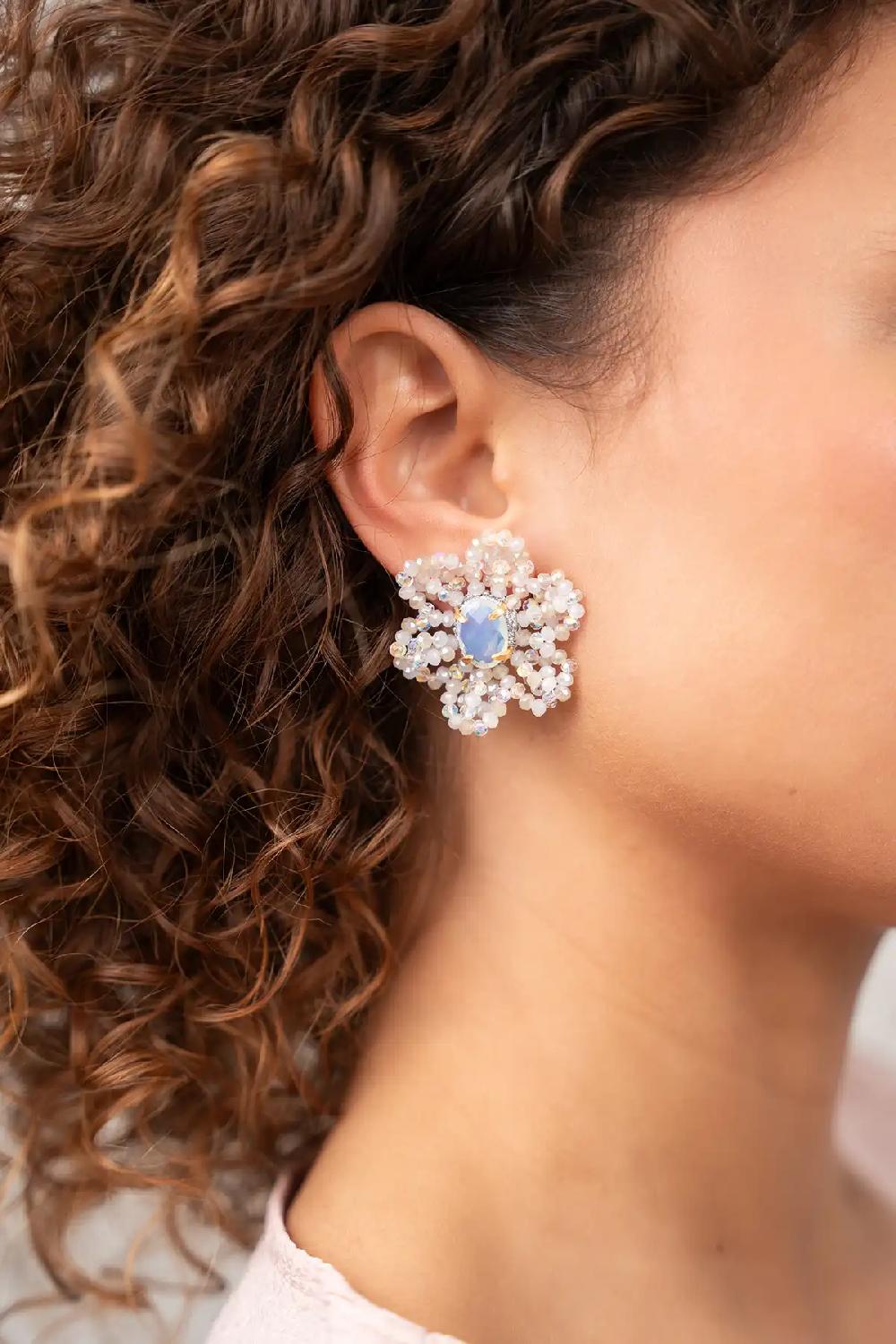 Lott. Gioielli White Crystal/Nude Oorbellen Daphne Flower Full Leaves M