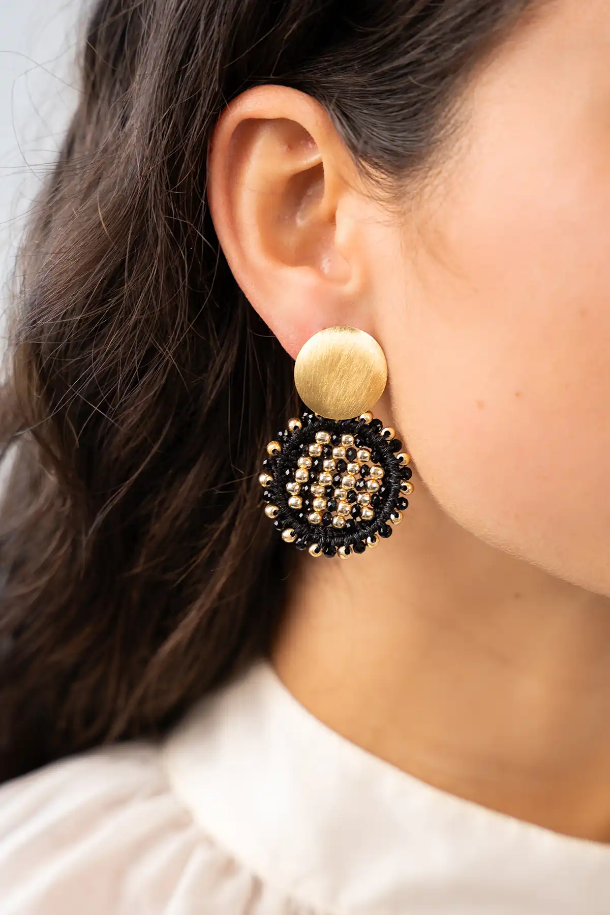 Lott. Gioielli Zwart Gouden Oorbellen Circle Abacus Double Stones S