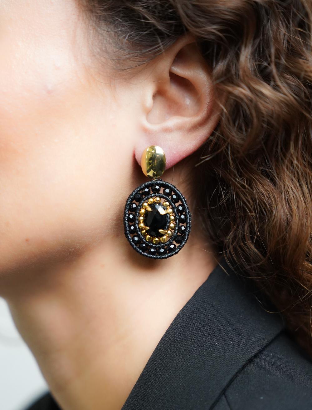 Lott. Gioielli Zwarte Oorbellen Belle Ovaal M Met Steen