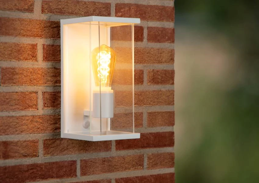 Lucide Lucide CLAIRE - Wandlamp Binnen/Buiten - 1xE27 - IP54 - Beweging & Dag/nacht Sensor - Wit