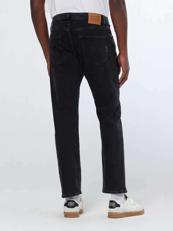 Maison Scotch CORE The Zee Straight Jeans — City Black