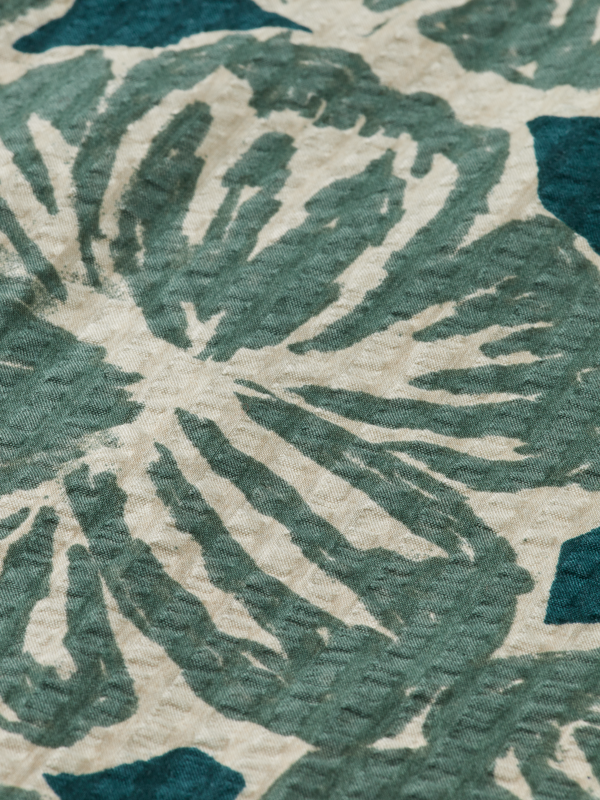 Maison Scotch RELAXED FIT SEERSUCKER AOP SHIRT