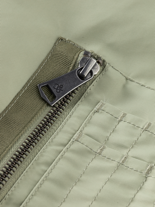 Maison Scotch TECHNICAL NYLON BOMBER