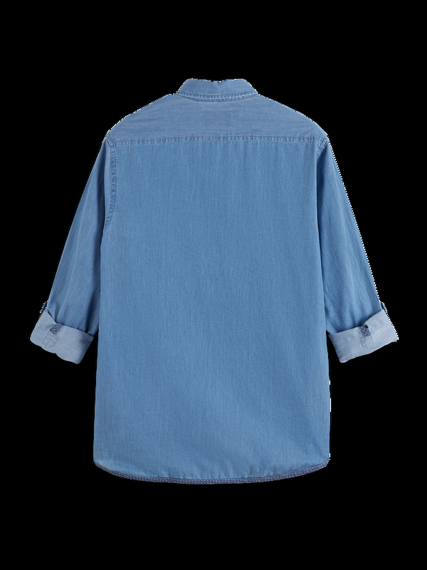 Maison Scotch Netjes Indigo Lichtgewicht Denim Overhemd Met Mouwverstellers