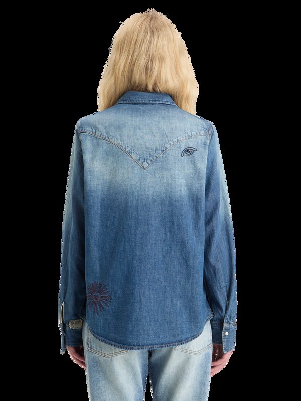 Maison Scotch WASHED REGULAR FIT DENIM WESTERN SHIRT WITH EMBROIDERIES