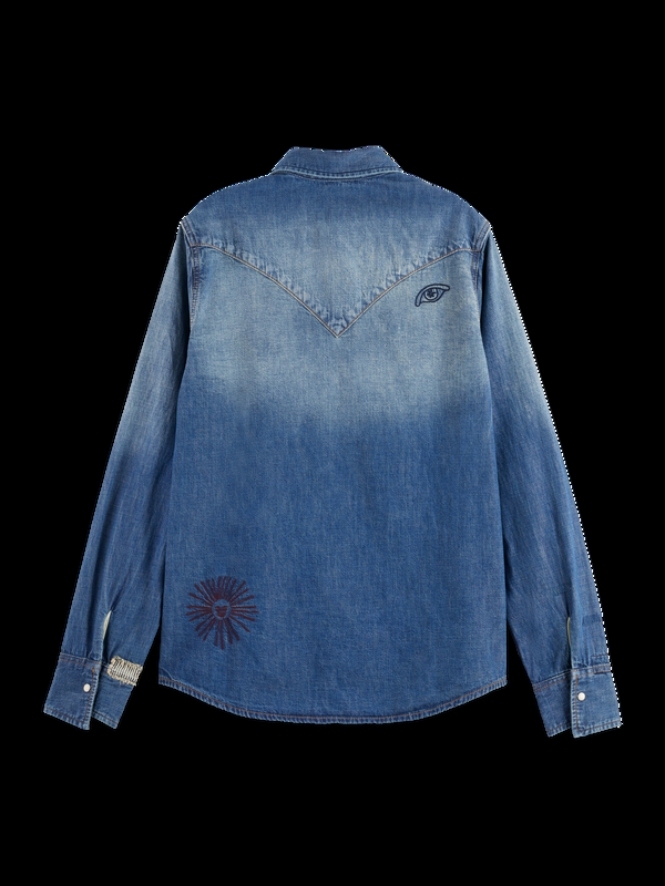 Maison Scotch WASHED REGULAR FIT DENIM WESTERN SHIRT WITH EMBROIDERIES