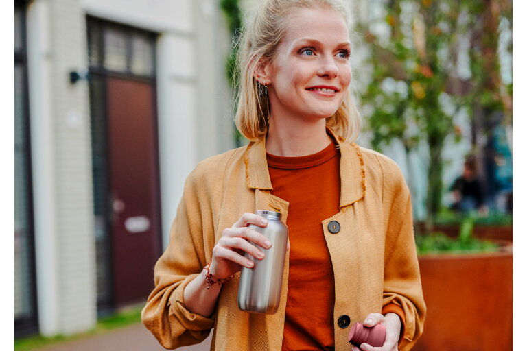 Mepal Isoleerfles Ellipse 350 Ml - Nordic Black