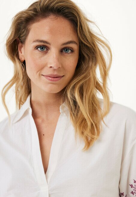 Mexx Blouse Met Borduursel Cropped Wit
