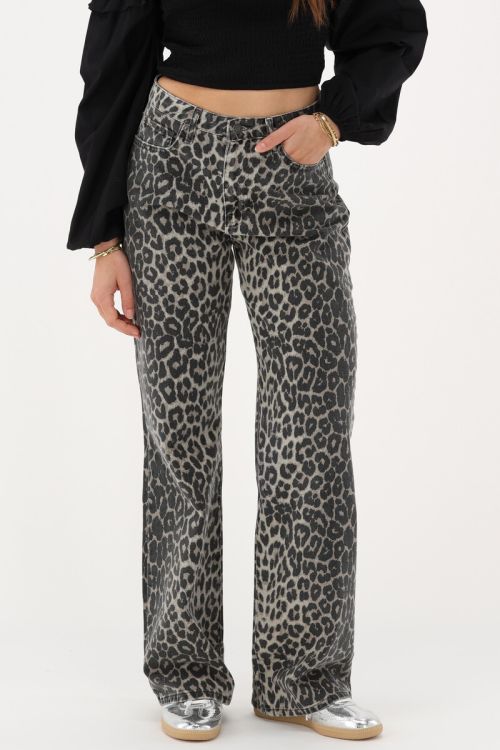 my jewellery Panterprint wide leg jeans
