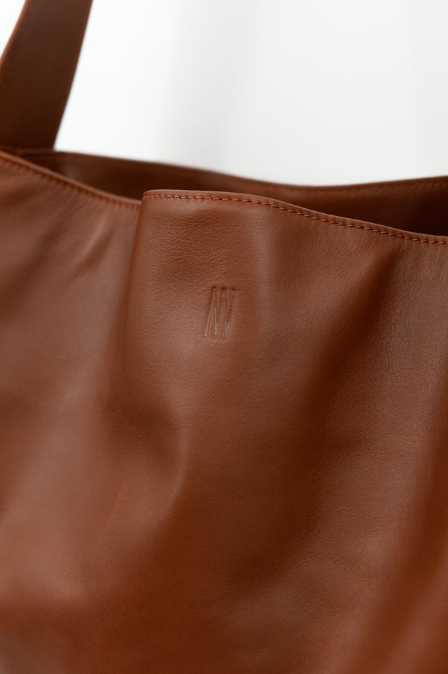 Nathalie Vleeschouwer Big Crossbody Handtas In Cognac Nappaleer