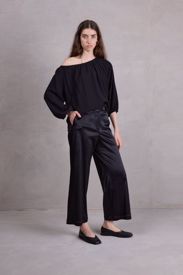 Nathalie Vleeschouwer Dong Broek In Black Satin Stretch