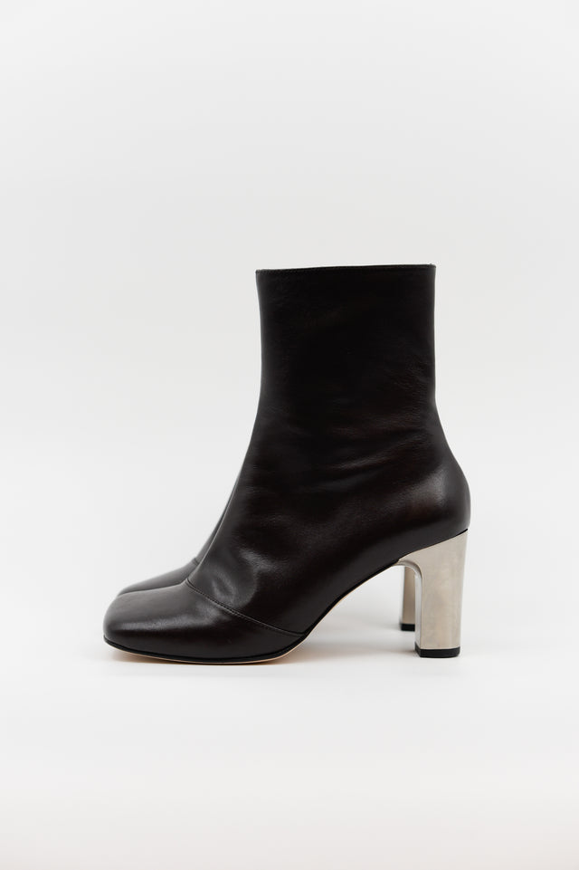 Nathalie Vleeschouwer Eames Laarsje In Dark Chocolate