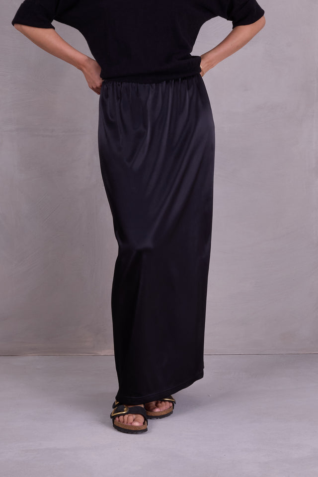 nathalie vleeschouwer Fazil rok in black satin stretch